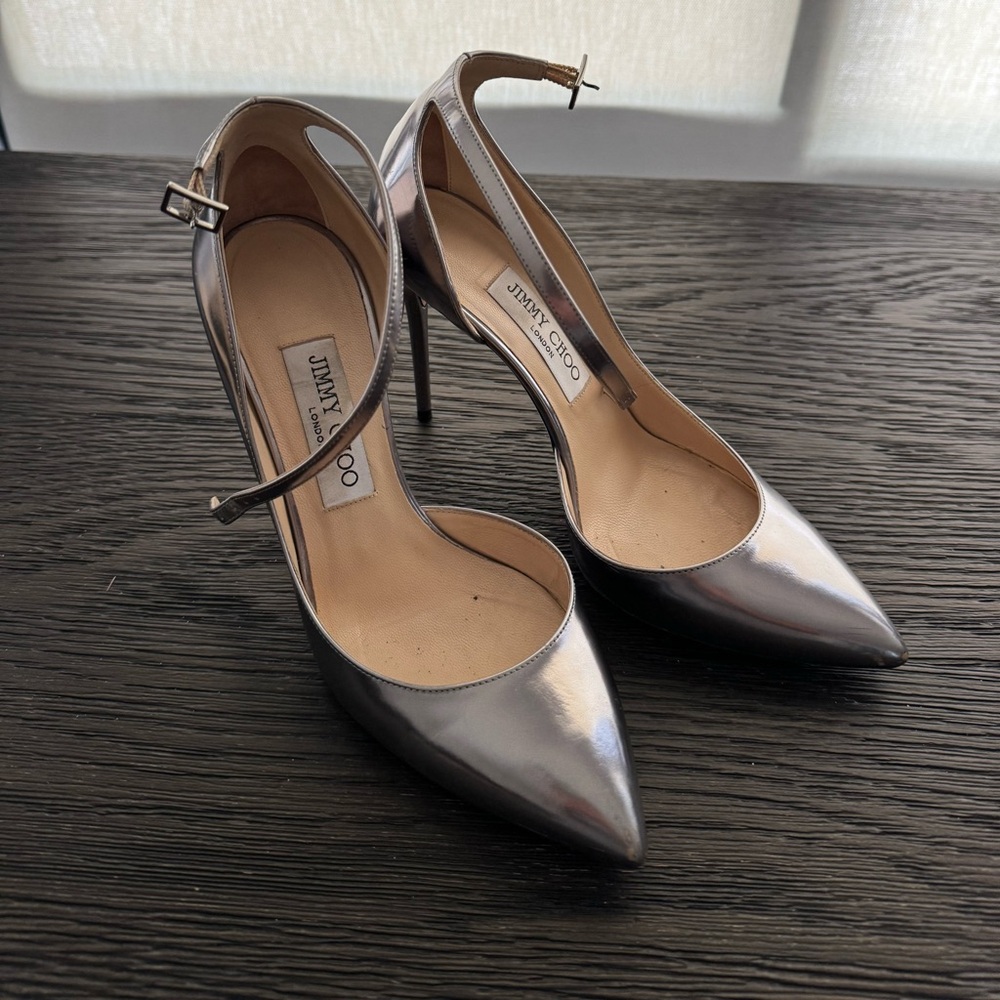 Jimmy Choo Pumps